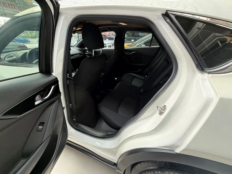 Mazda cx4