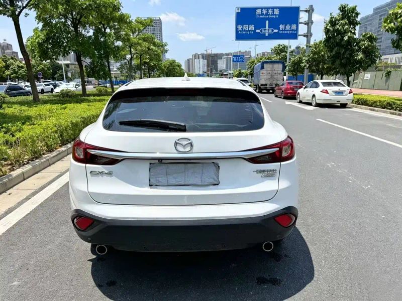 Mazda cx4