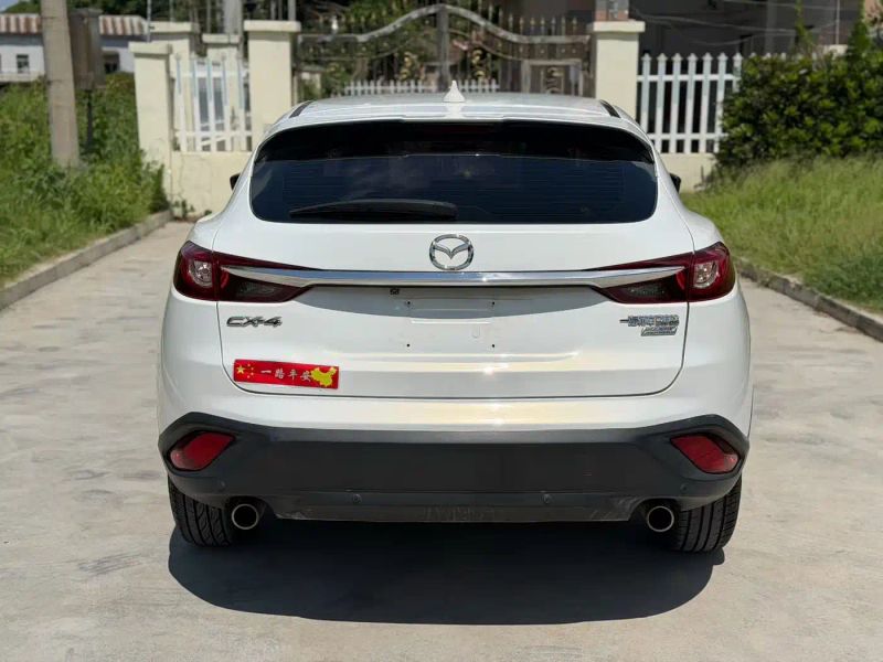 Mazda cx4