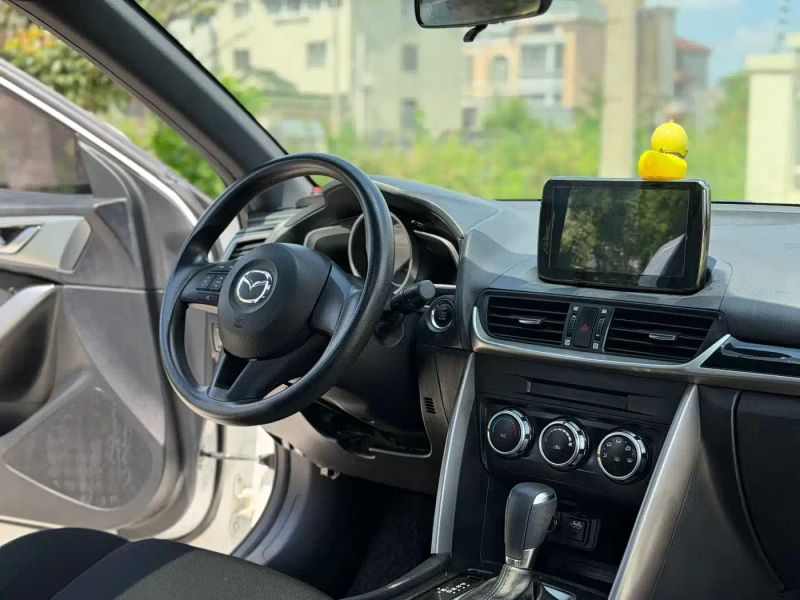 Mazda cx4