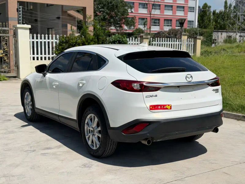 Mazda cx4