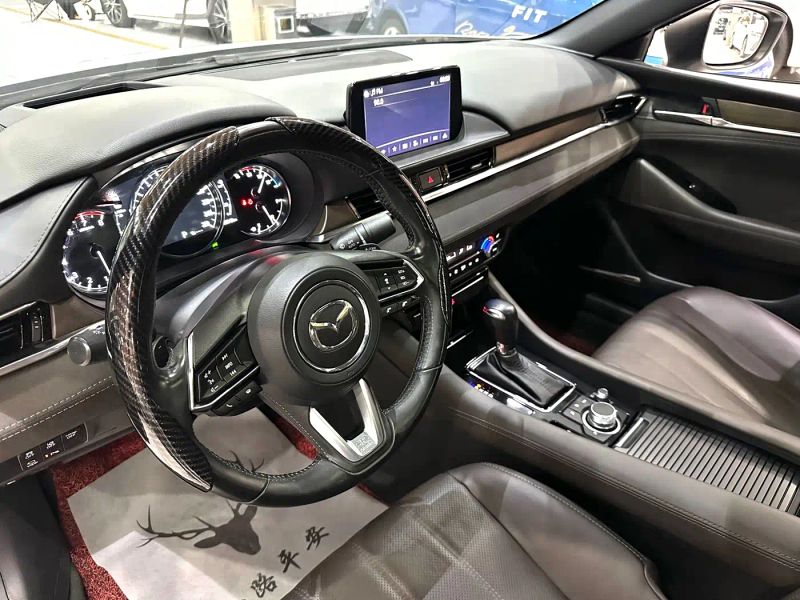 Mazda atez