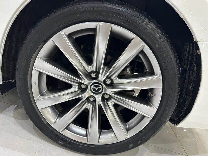 Mazda atez
