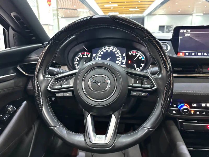 Mazda atez