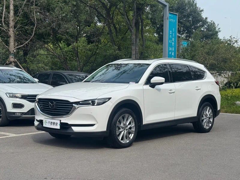 Mazda cx8