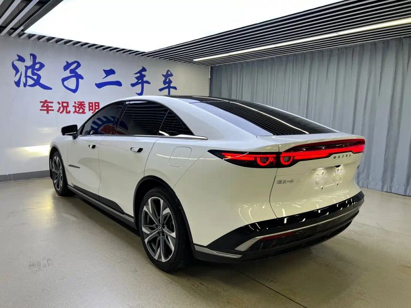 Mazda ez-6