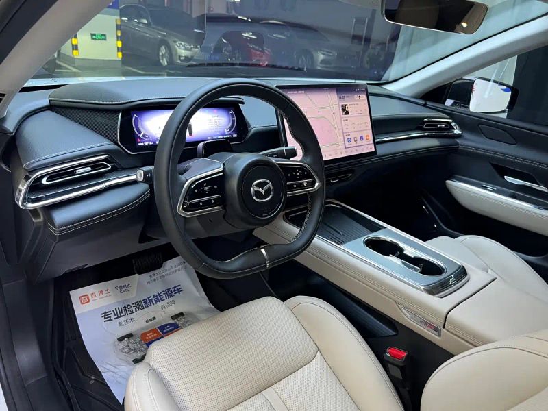 Mazda ez-6