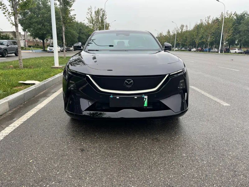 Mazda ez-60