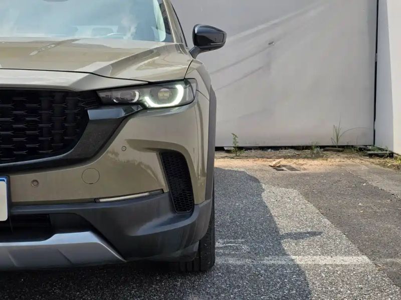 Mazda cx50