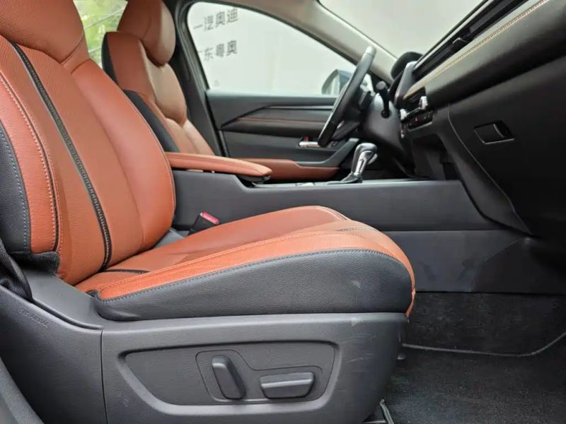 Mazda cx50