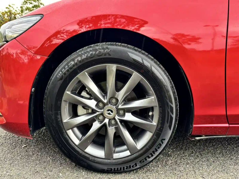 Mazda atez