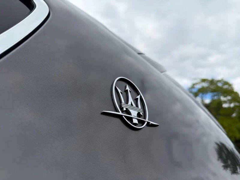Maserati suv