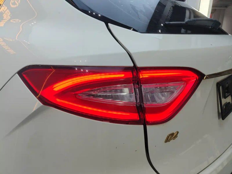 Maserati suv