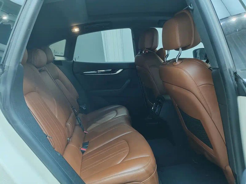 Maserati suv
