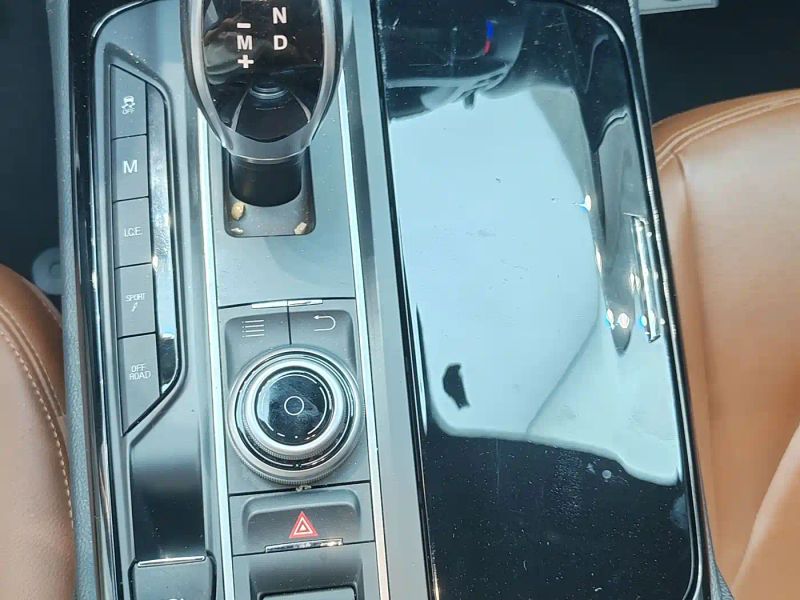 Maserati suv