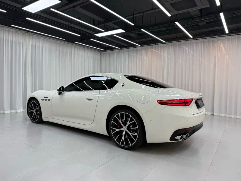 Maserati granturismo