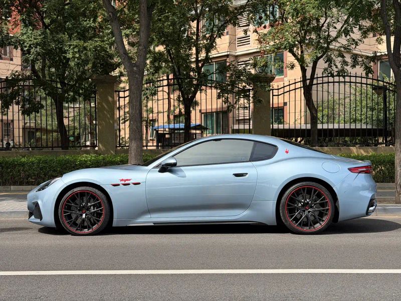 Maserati granturismo