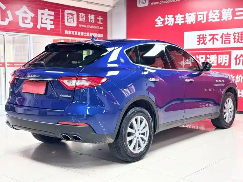 Maserati suv