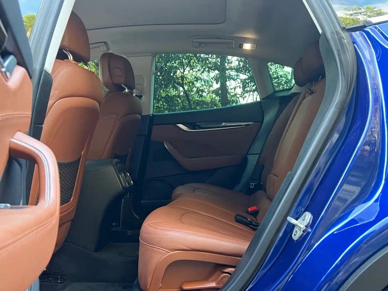 Maserati suv