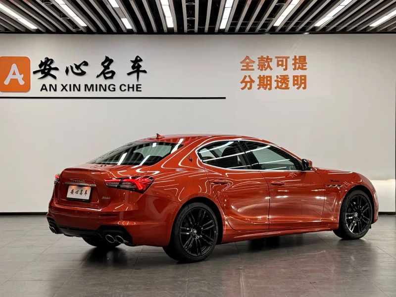 Maserati ghibli
