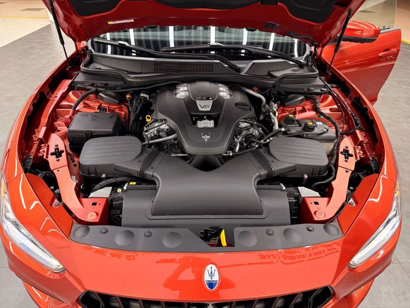 Maserati ghibli
