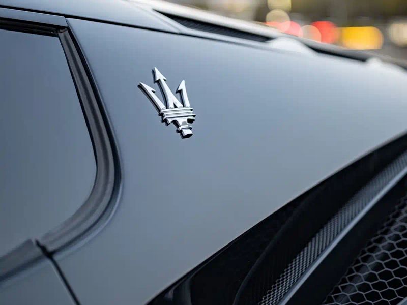 Maserati MC20