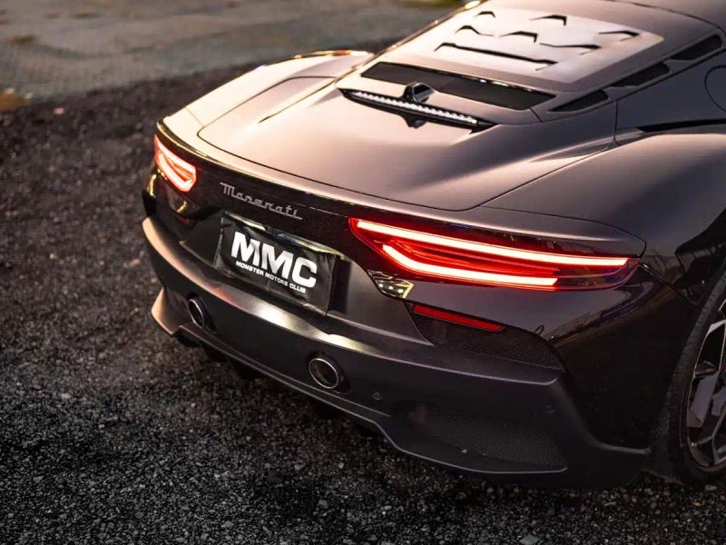 Maserati MC20