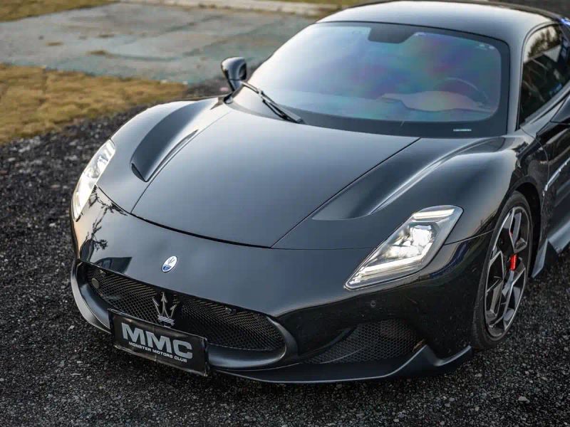 Maserati MC20