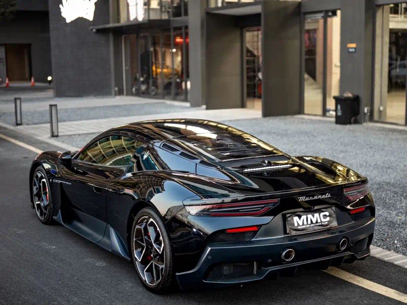 Maserati MC20
