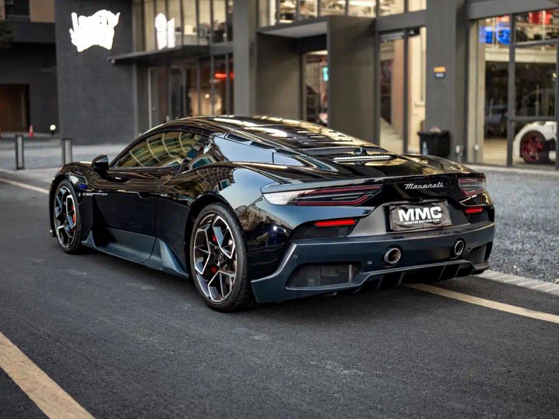 Maserati MC20
