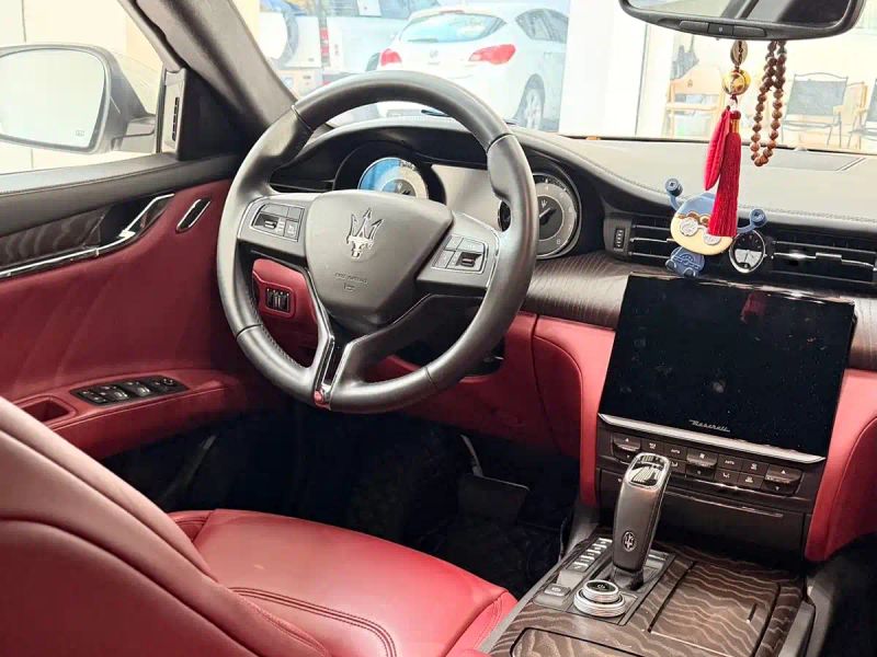 Maserati sedan