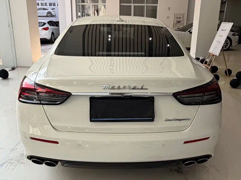 Maserati sedan