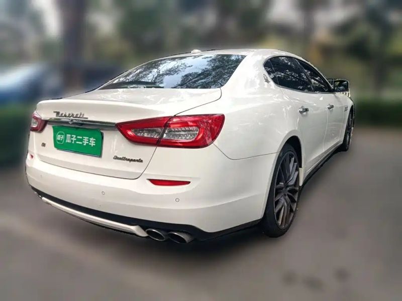 Maserati sedan