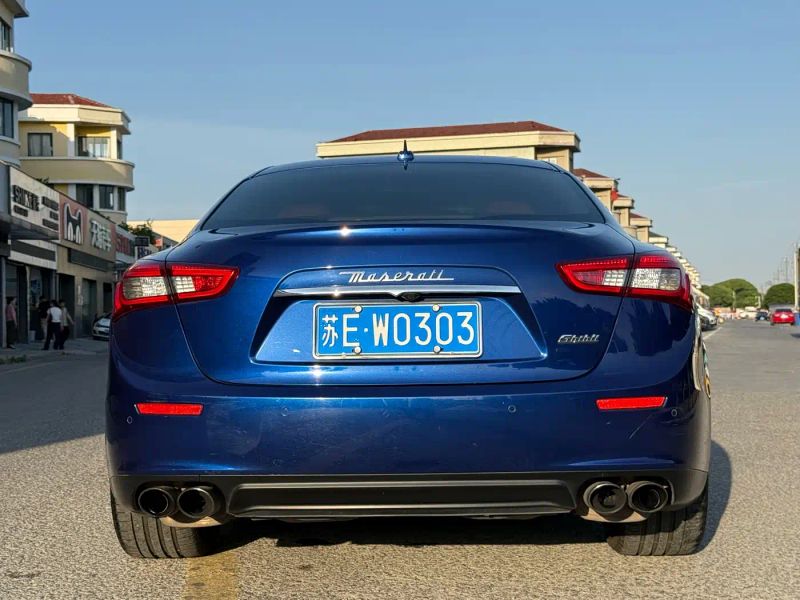 Maserati ghibli
