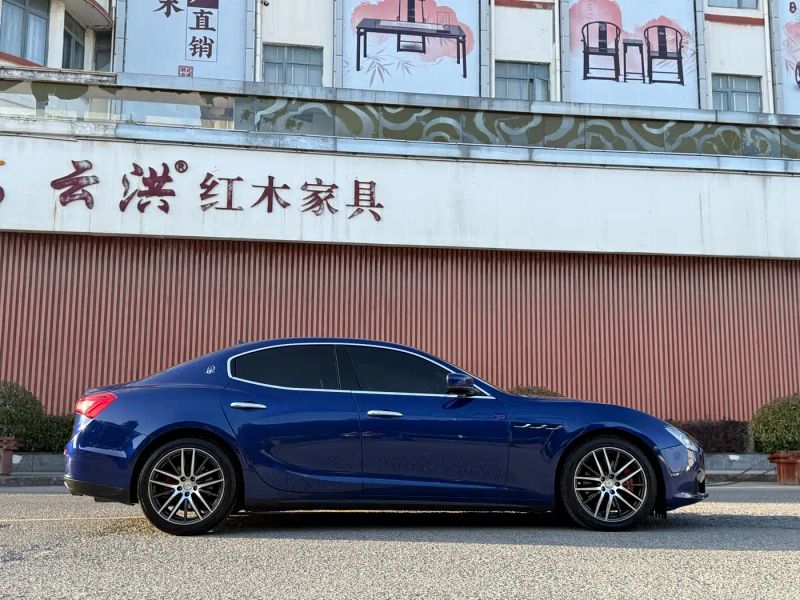 Maserati ghibli