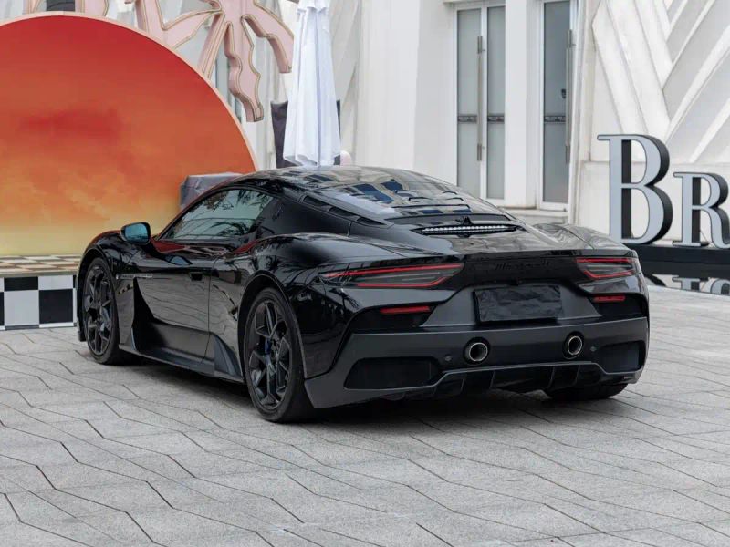 Maserati MC20
