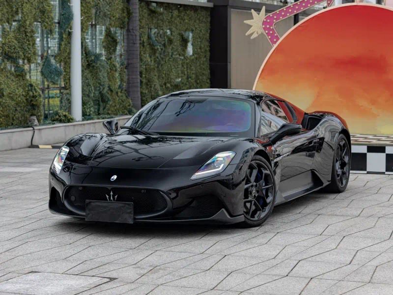 Maserati MC20