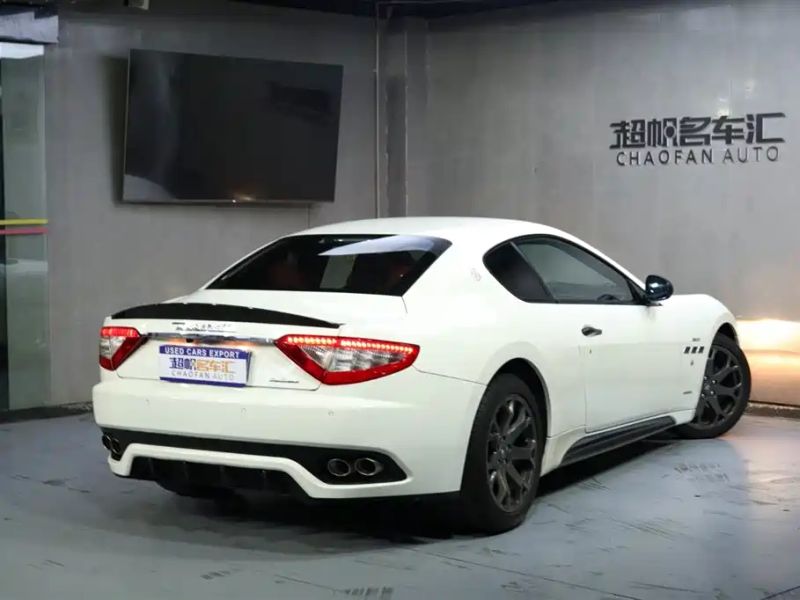 Maserati granturismo
