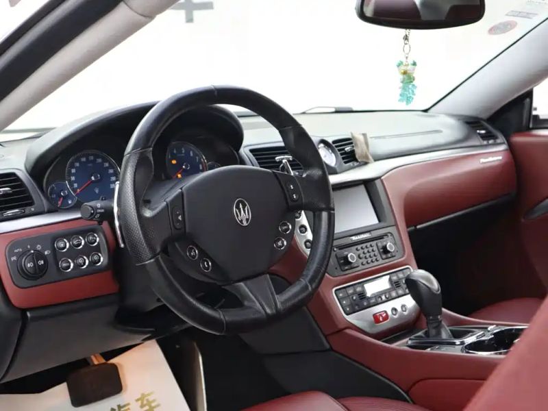 Maserati granturismo