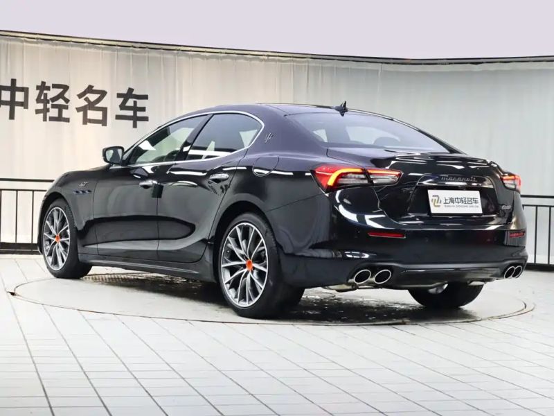 Maserati ghibli