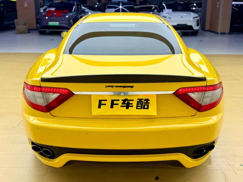 Maserati granturismo
