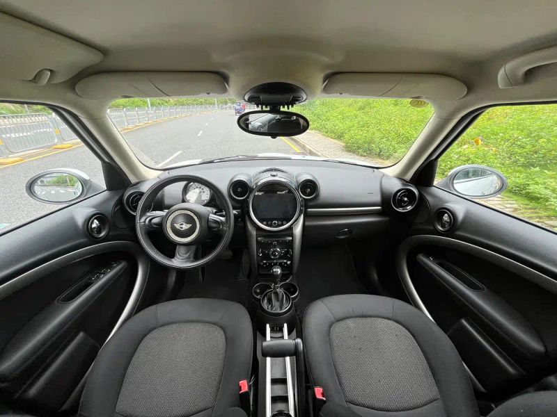 Mini countryman