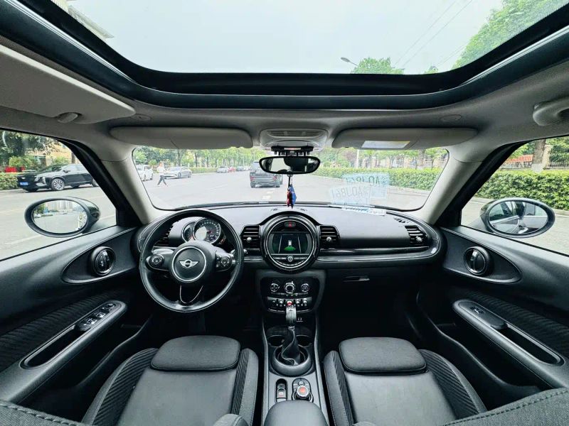 Mini clubman