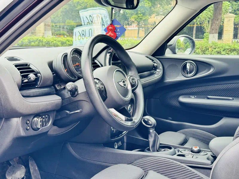 Mini clubman