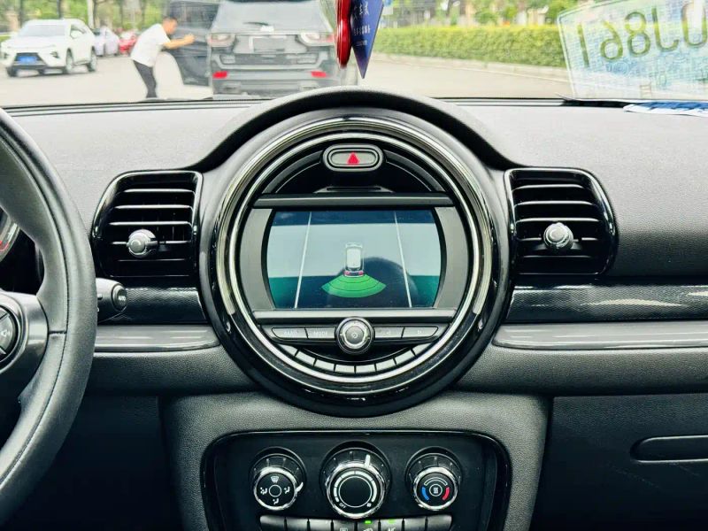 Mini clubman