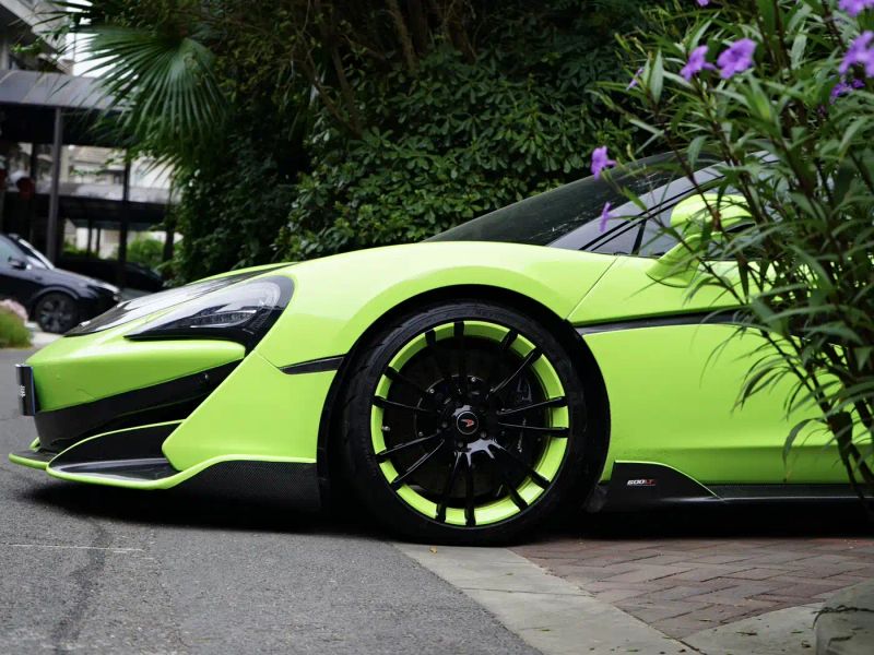 Mclaren 570