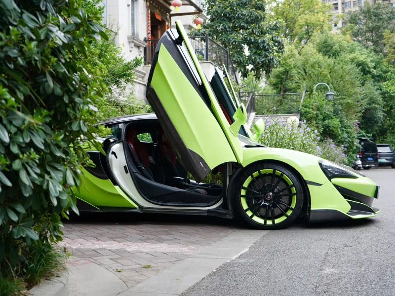 Mclaren 570