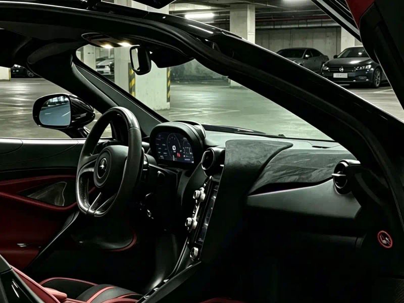 Mclaren mclaren_720s