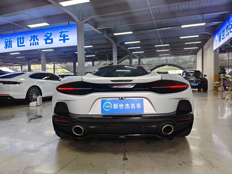 Mclaren GT