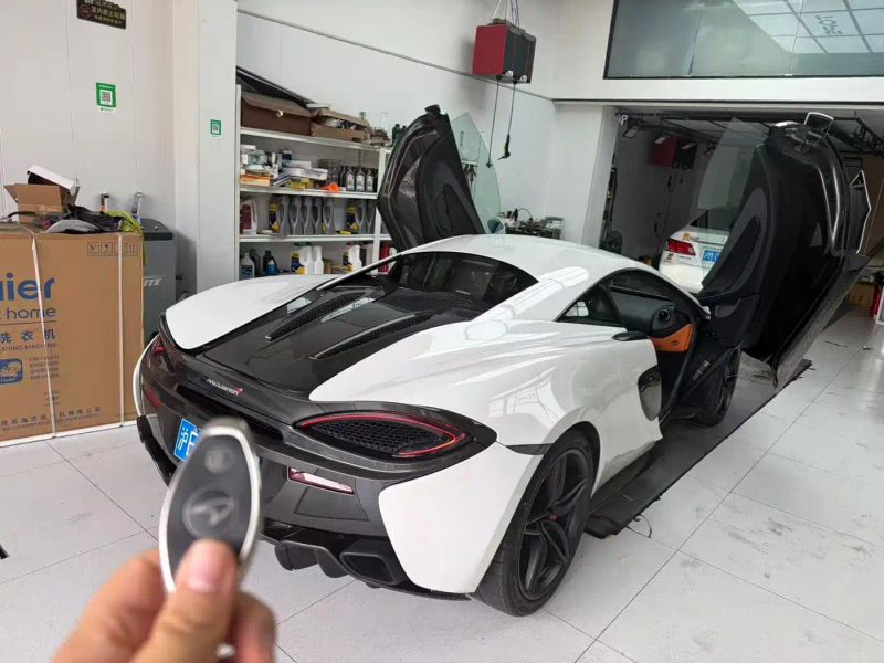 Mclaren 570